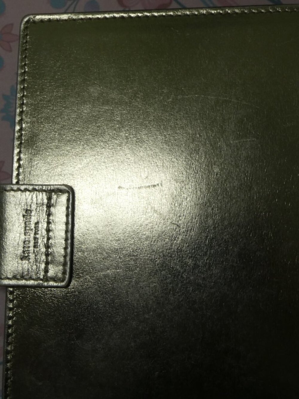 Kate Spade *RARE* Gold Planner - Picture 12 of 14